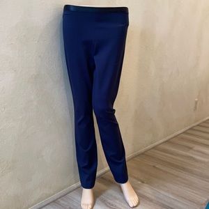 Elie Tahari Women's Nova Double-Knit Skinny Pant